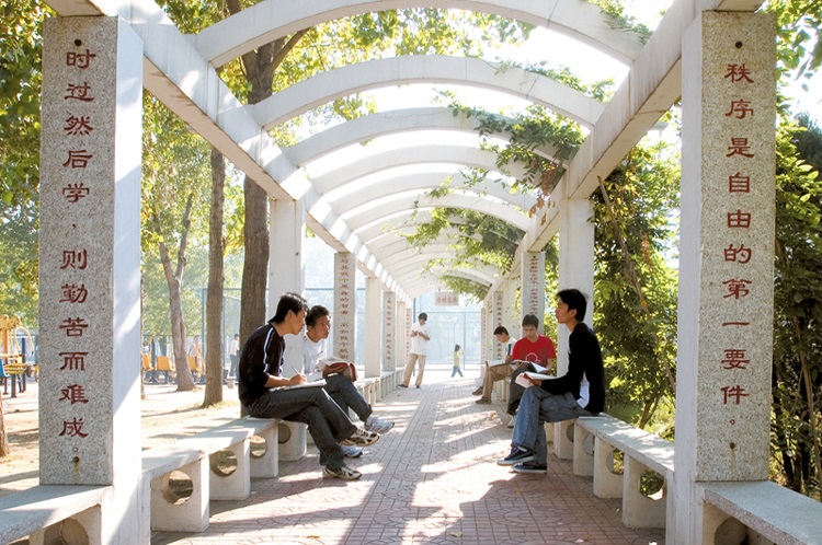 2023年唐山学院招生专业和计划有哪些？