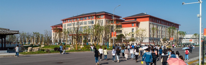 2022年扬州大学广陵学院“专转本”各专业录取分数线